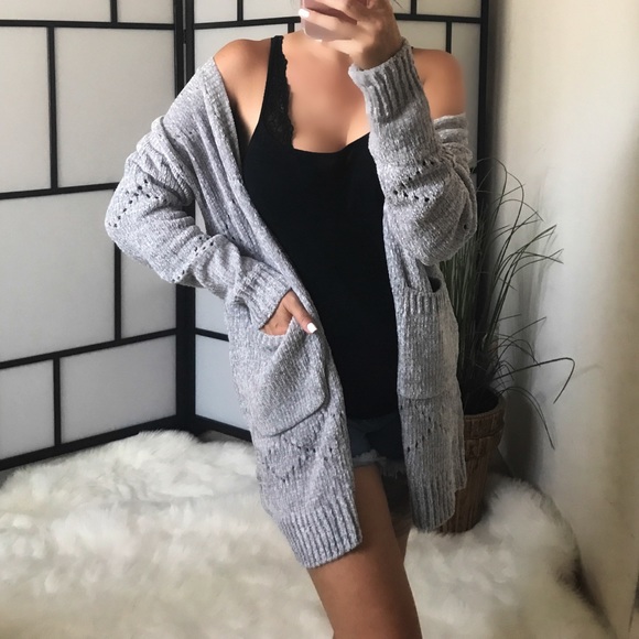 Sweaters - LAST 1️⃣ Gray Chenille Pocket Cardigan